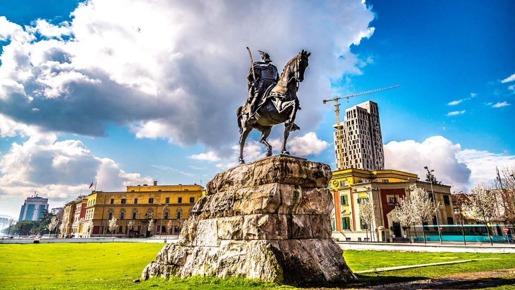 Balkan Masalı Turu AJet ile 6 Ülke Vizesiz Ekstra Turlar Dahil | 7 Gece Konaklamalı | İzmir Çıkışlı - 13