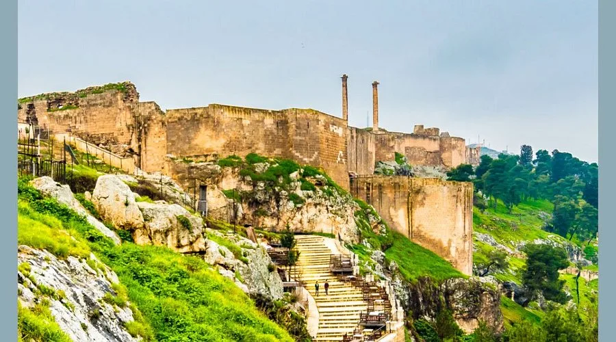 Ankara Çıkışlı Trenli Güneydoğu Turu | Diyarbakır – Mardin – Şanlıurfa – Gaziantep
