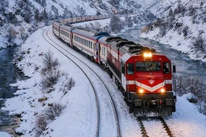 Ankara Çıkışlı Turistik Doğu Ekspresi Turu | Uçak Gidiş Tren Dönüş | 4 Gece 5 Gün