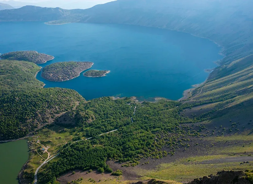 Ankara Çıkışlı Van Gölü Ekspresi Turu | Van – Bitlis – Doğubeyazıt – Kars – Erzurum
