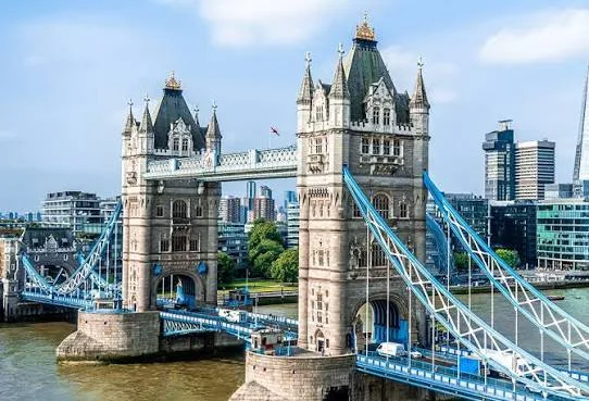 Dolu Dolu Thames'in İki Yakası Londra Rotası Turu Türk Hava Yolları ile | İstanbul Çıkışlı | 4 Gece Konaklamalı | Ekstra Turlar Dahil