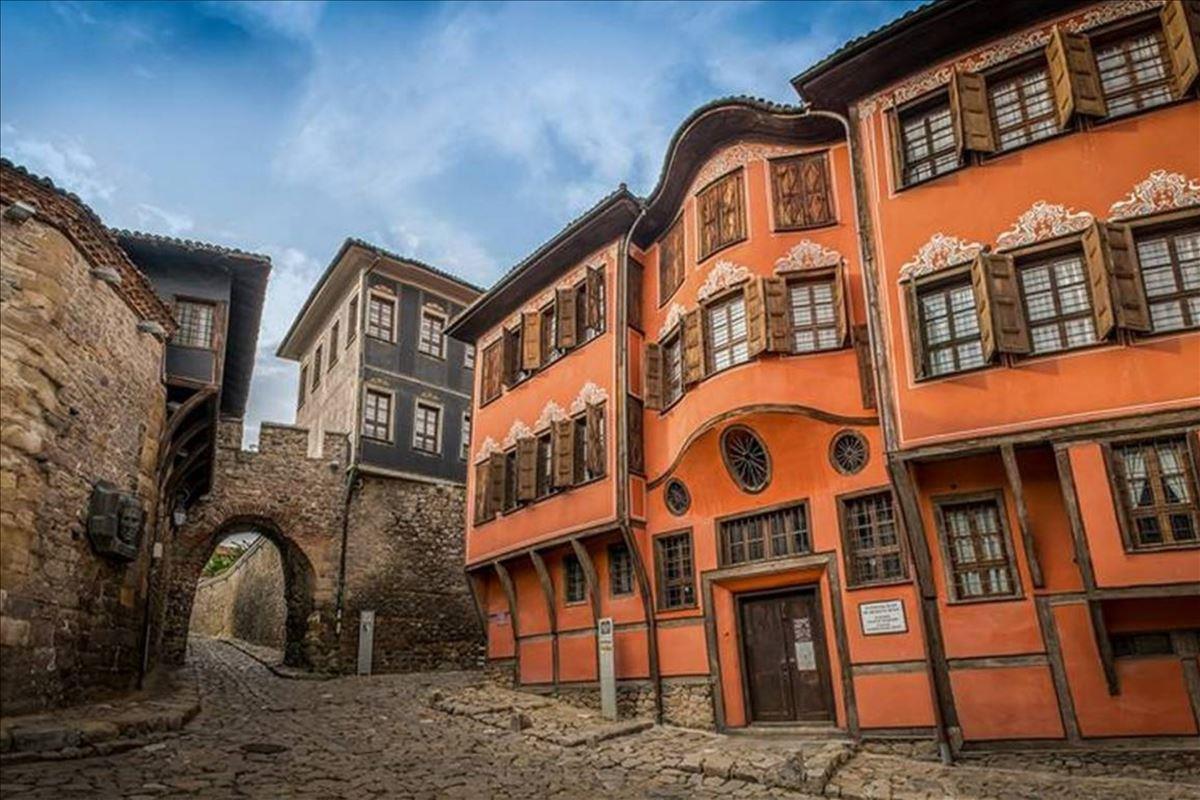 Ekspress Balkan Turu Otobüs ile 3 Ülke | İstanbul Çıkışlı | 2 Gece Konaklamalı