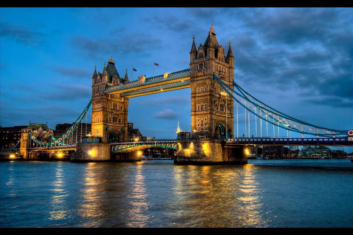 Görkemli Başkentler Amsterdam Paris Londra Turu Türk Hava Yolları ile | 7 Gece Konaklamalı | İstanbul Çıkışlı | Ramazan Bayramı Özel