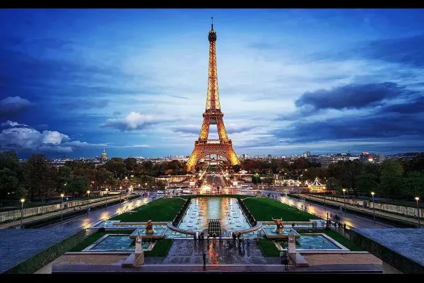 Görkemli Paris ve Disneyland Turu Türk Hava Yolları ile Ekstra Turlar Dahil | 3 Gece Konaklamalı | İstanbul Çıkışlı