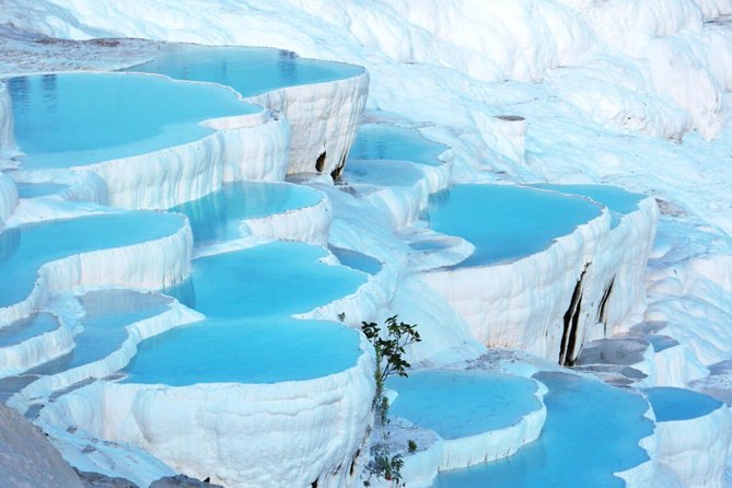 Kuşadası Çeşme Pamukkale Turu | 2 Gece Konaklamalı | İstanbul Çıkışlı / 19 Mayıs Özel