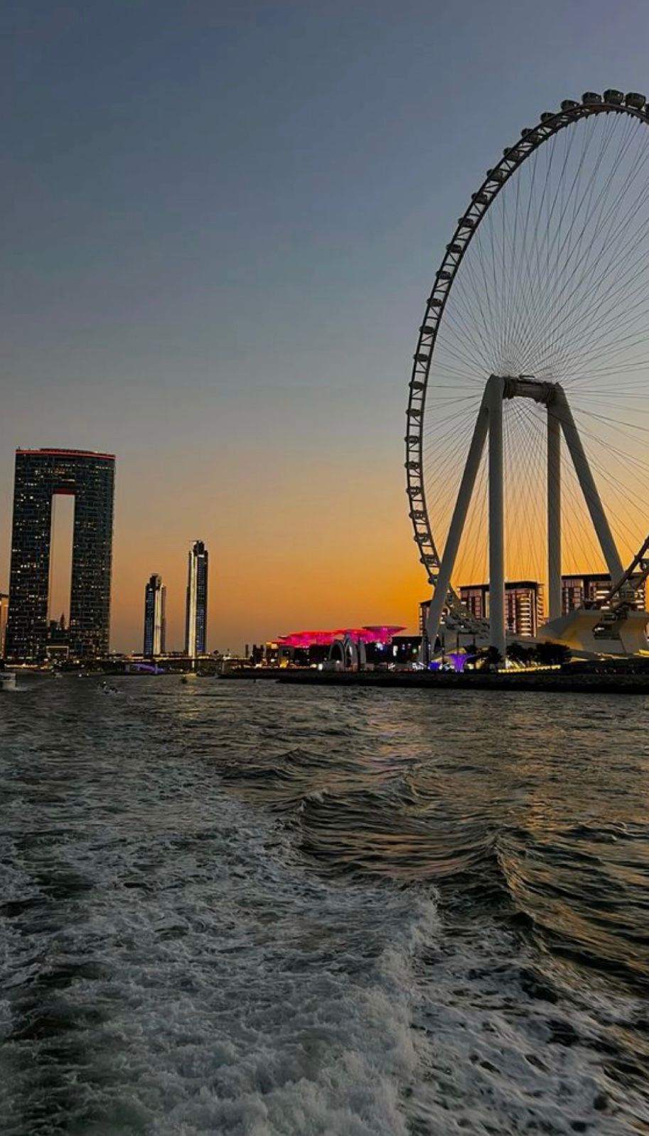 Megastar Tarkan Dubai Konseri Turu AJet ile | 4 Gece Konaklamalı | İstanbul Çıkışlı - 2